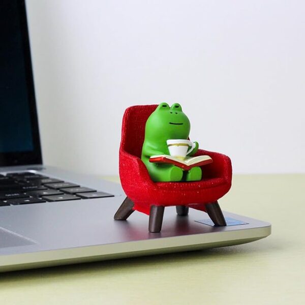 Cute red frog statue reading book desk accessory